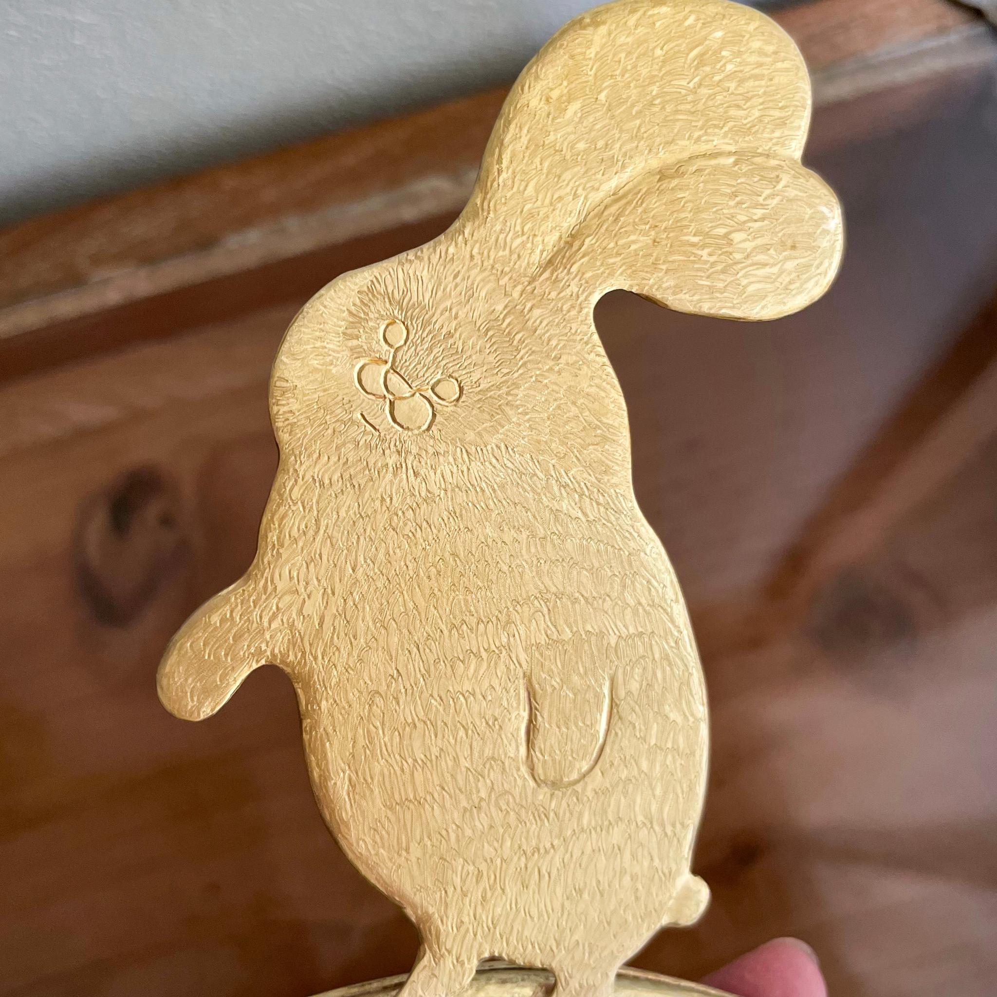 「野うさぎ」壁掛け鏡　真鍮 | 4枚目